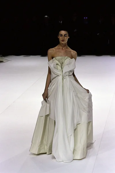 Look 25